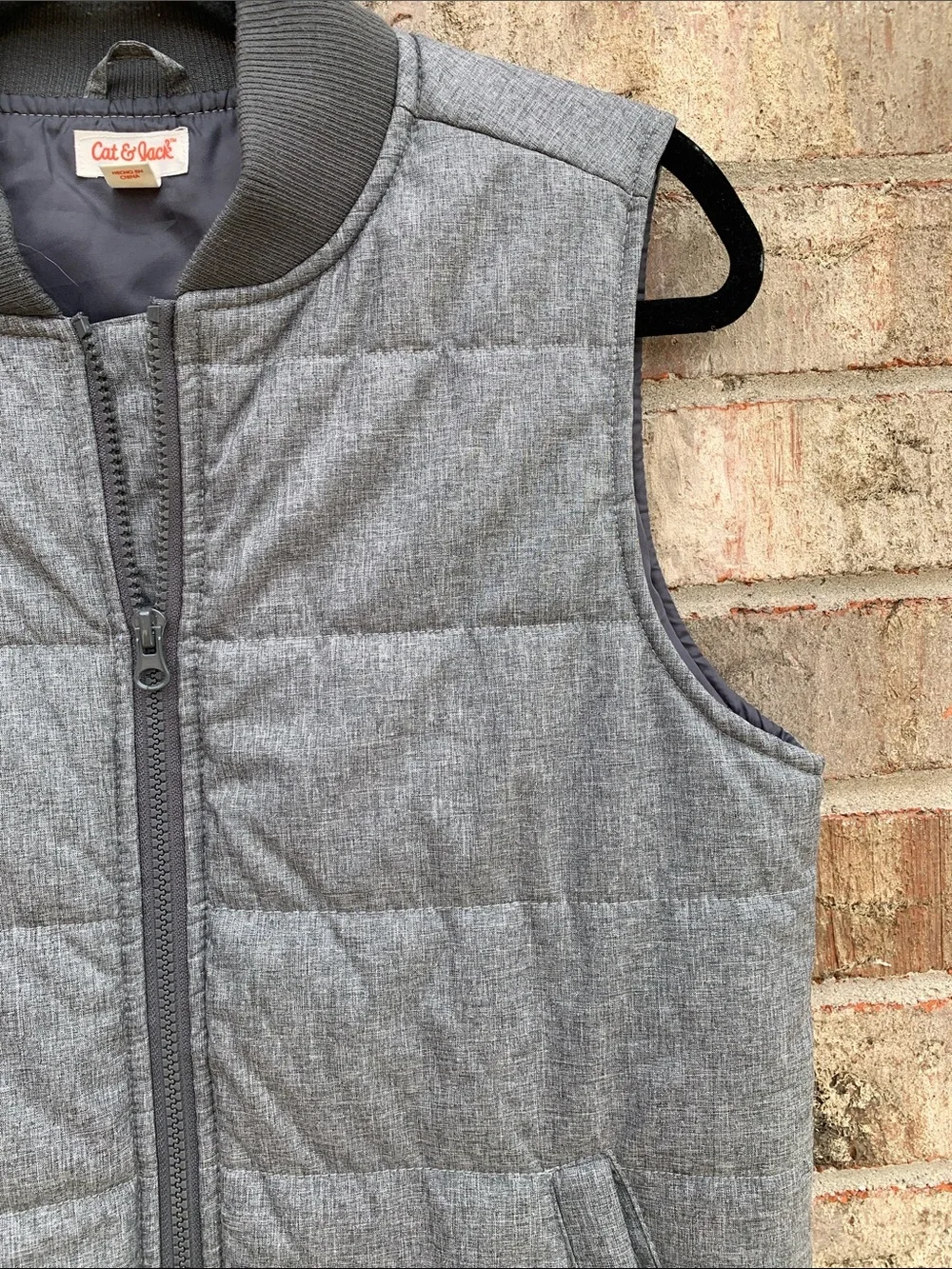 Cat & Jack versatile gray